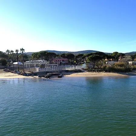 Appartement Les Louvans-4 *